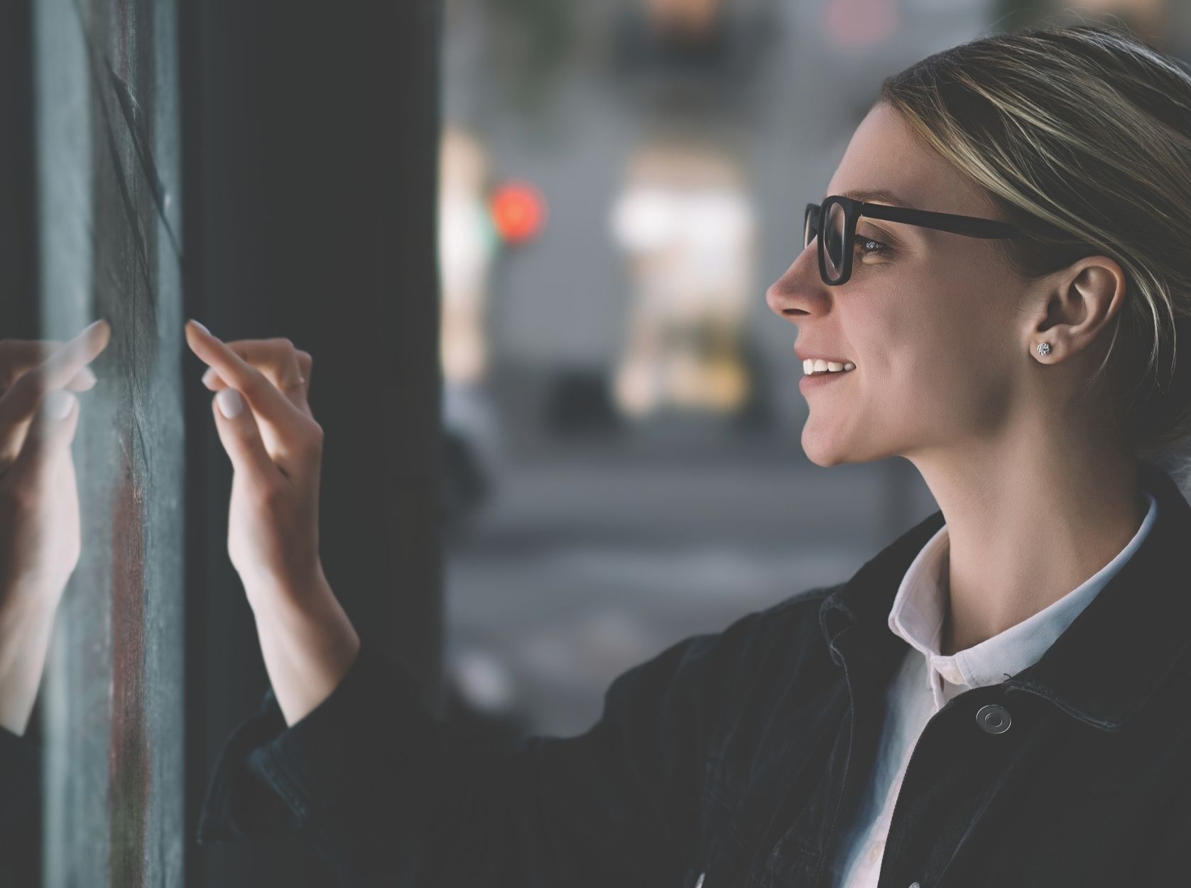 Lady using touchscreen